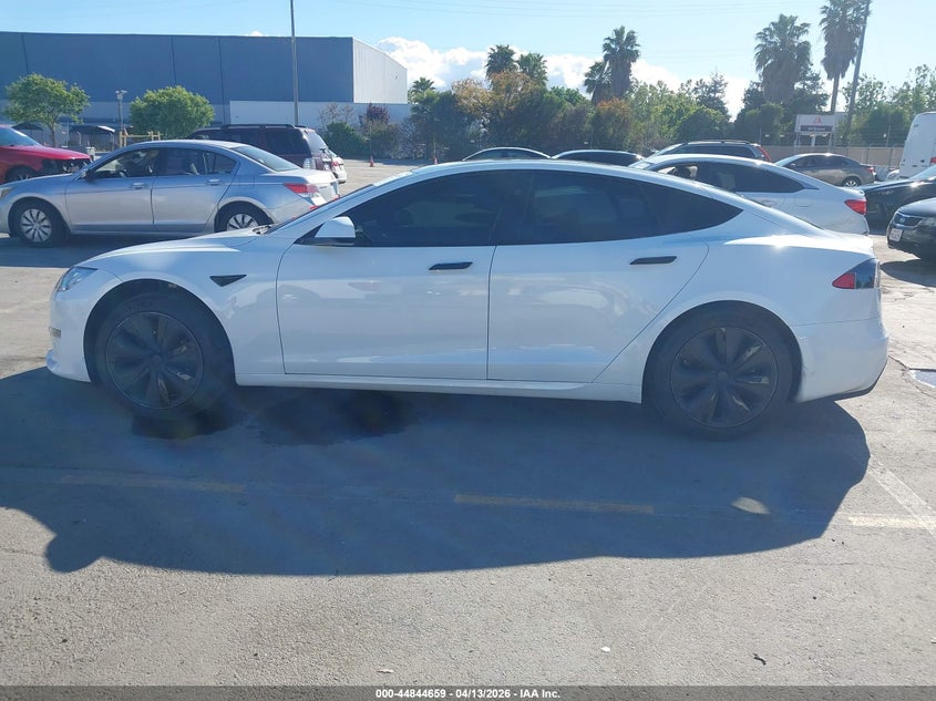 2022 Tesla Model S Dual Motor All-Wheel Drive VIN: 5YJSA1E50NF459067 Lot: 44844659