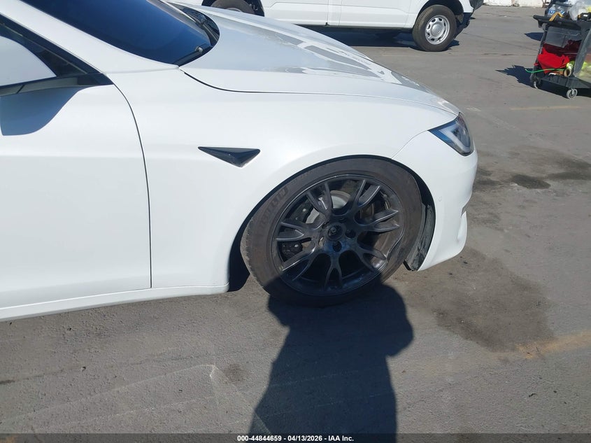 2022 Tesla Model S Dual Motor All-Wheel Drive VIN: 5YJSA1E50NF459067 Lot: 44844659