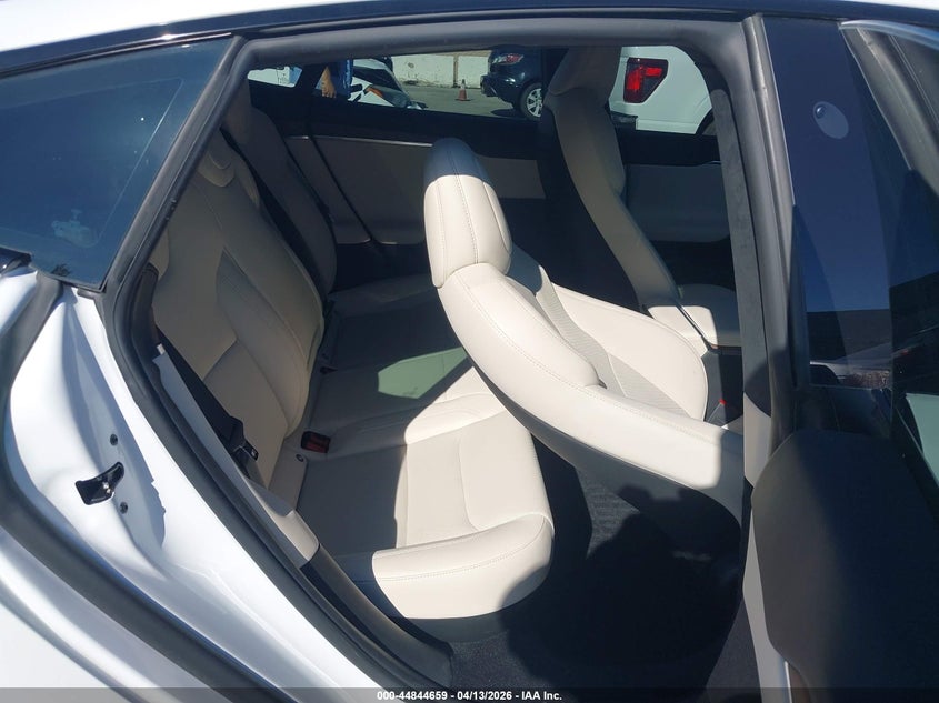 2022 Tesla Model S Dual Motor All-Wheel Drive VIN: 5YJSA1E50NF459067 Lot: 44844659