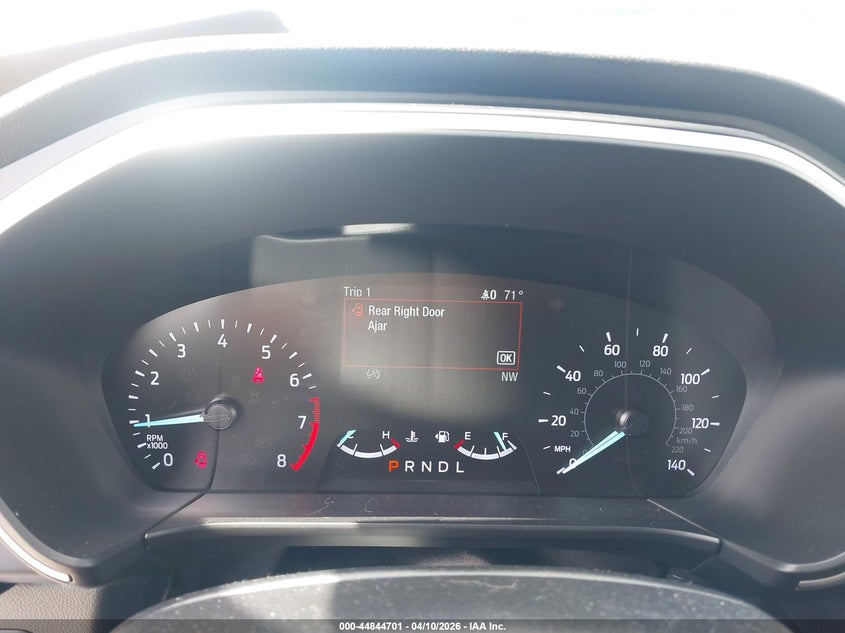 1FMCU0H60LUA57916 2020 Ford Escape 1.5 Sel blue