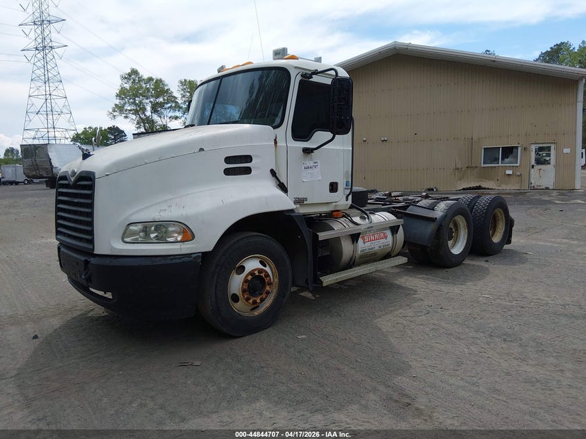 2005 Mack 600 Cx600