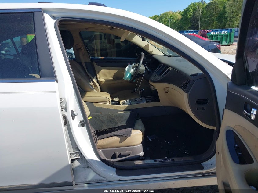 2010 Hyundai Genesis 4.6 VIN: KMHGC4DF7AU108102 Lot: 44844739