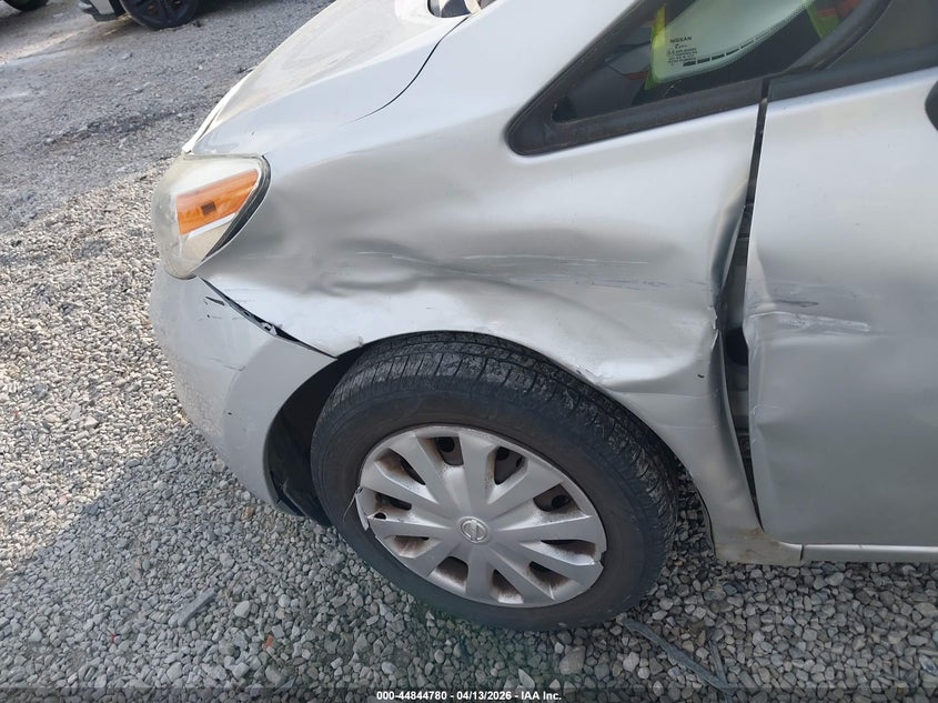 2016 Nissan Versa 1.6 Note S (Sr) S Plus Sl Sr Sv silver Lot 111044844780 Vin 3N1CE2CPXGL358094