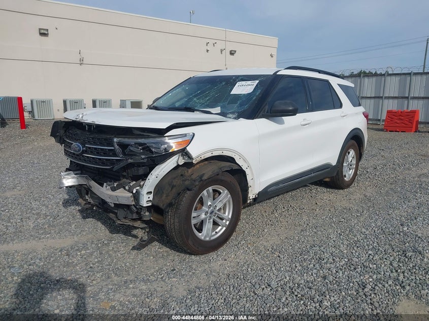 1FMSK7DH0LGB47809 2020 Ford Explorer 2.3 Xlt white
