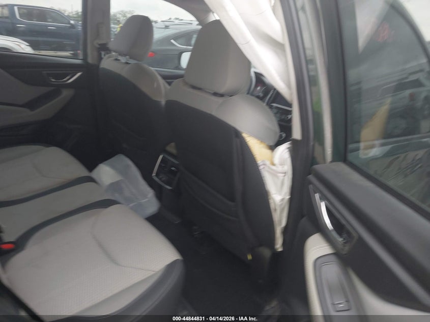 2022 Subaru Forester Premium VIN: JF2SKAEC5NH496516 Lot: 44844831