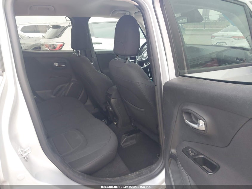 2020 Jeep Renegade Latitude Fwd VIN: ZACNJABB5LPL73909 Lot: 44844832