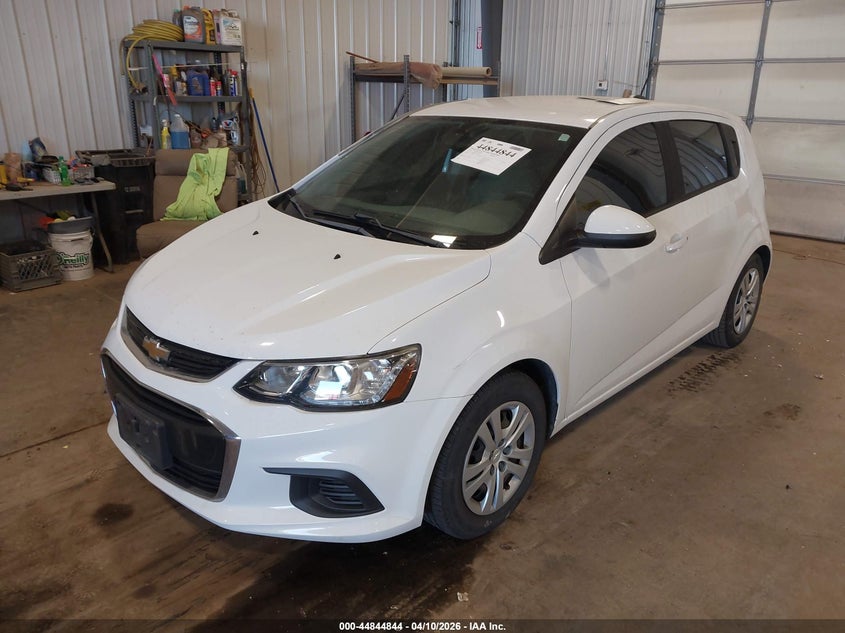 1G1JG6SB2K4142906 2019 Chevrolet Sonic Lt Auto photo 1