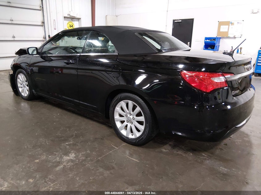 2014 Chrysler 200 2.4 Touring black Lot 111044844861 Vin 1C3BCBEBXEN158236