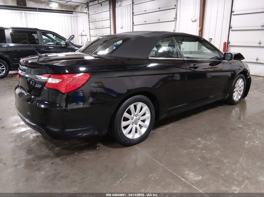 1C3BCBEBXEN158236 2014 Chrysler 200 2.4 Touring black
