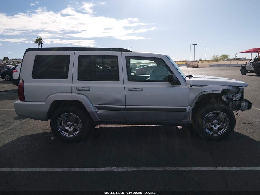 2008 Jeep Commander Sport VIN: 1J8HG48K98C221725 Lot: 44844896