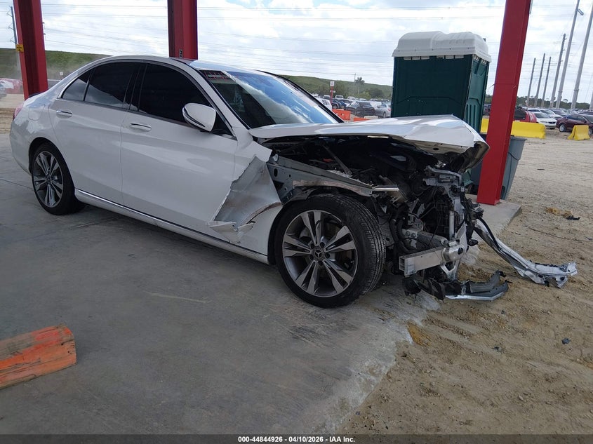 2018 Mercedes-Benz C 300