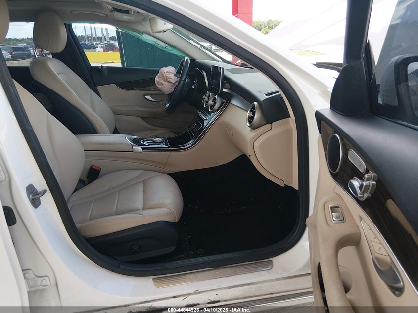 2018 Mercedes-Benz C 300