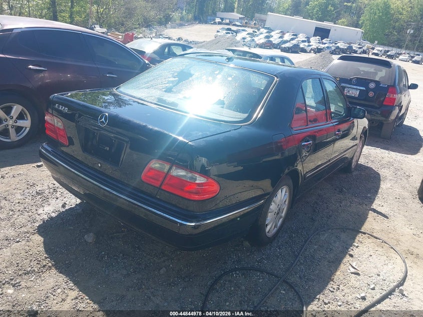 2001 Mercedes-Benz E 320