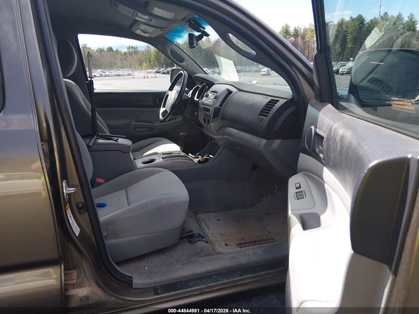 2010 Toyota Tacoma Base V6