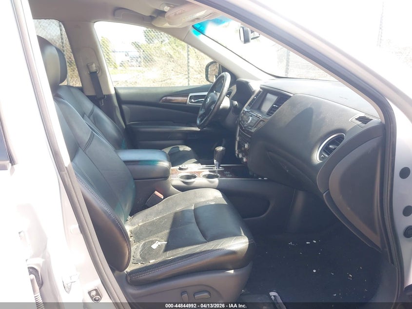 2013 Nissan Pathfinder Sl