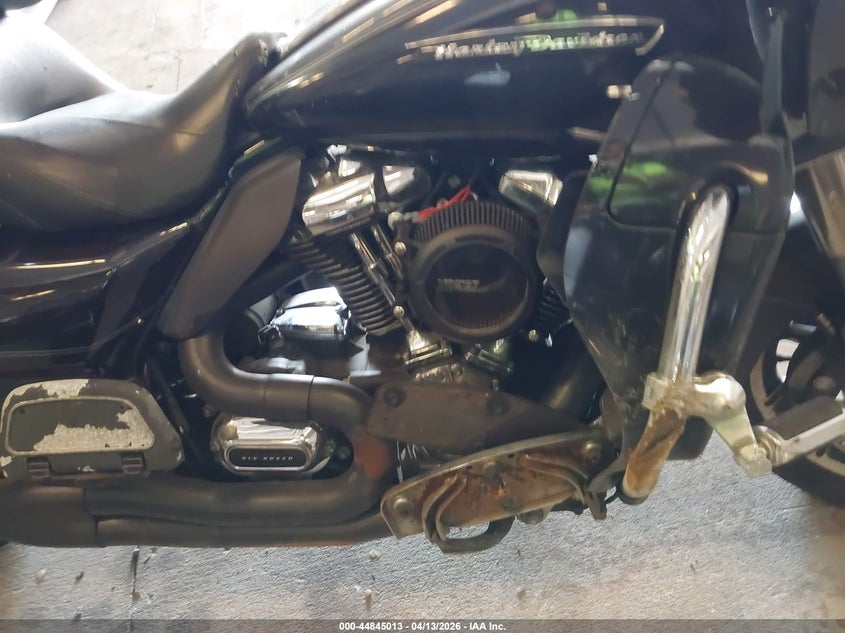 2017 Harley-Davidson Fltru VIN: 1HD1KGD15HB624613 Lot: 44845013