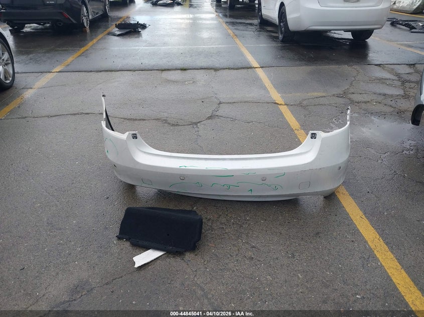 2011 Lexus Gs 450H VIN: JTHBC1KS1B5023943 Lot: 44845041