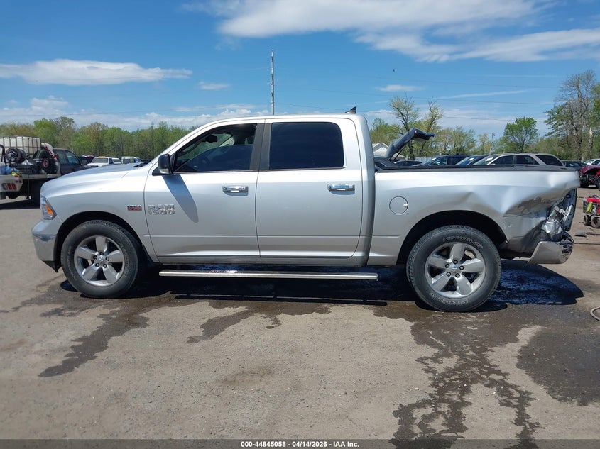 1C6RR6LT5ES223711 2014 Ram 1500 5.7 Ram Big Horn silver