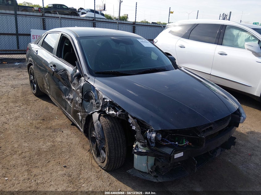 2021 HYUNDAI ELANTRA SEL