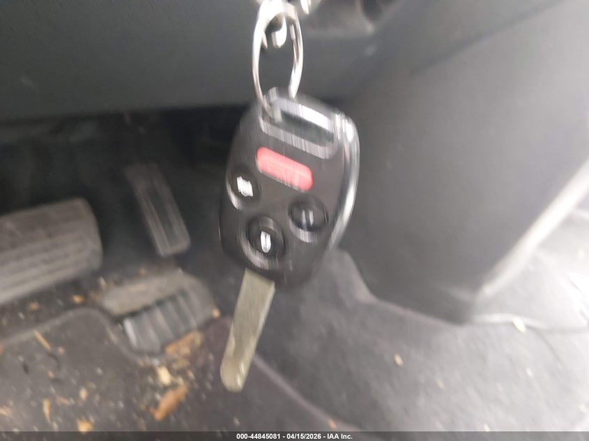 2005 Honda Cr-V Lx VIN: SHSRD78505U333739 Lot: 44845081