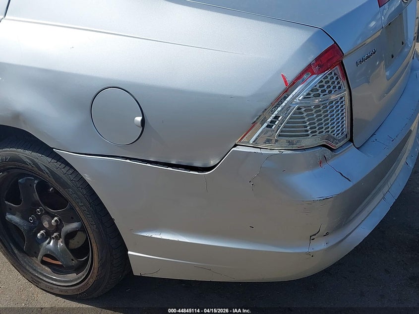 2011 Ford Fusion Se VIN: 3FAHP0HG9BR186114 Lot: 44845114