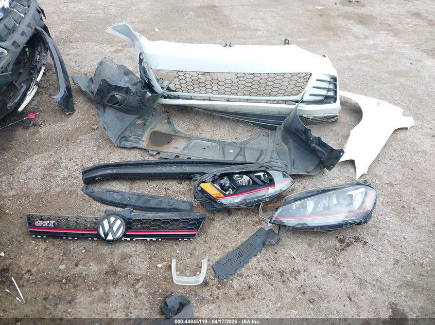 2017 Volkswagen Golf Gti Autobahn 4-Door/S 4-Door/Se 4-Door/Sport 4-Door VIN: 3VW447AU7HM076742 Lot: 44845119