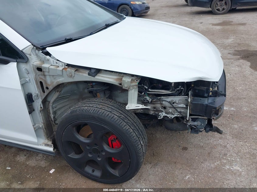 2017 Volkswagen Golf Gti Autobahn 4-Door/S 4-Door/Se 4-Door/Sport 4-Door VIN: 3VW447AU7HM076742 Lot: 44845119