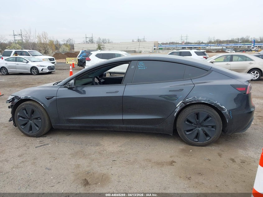 2025 Tesla Model 3 Long Range Rear-Wheel Drive/Standard Rear-Wheel Drive grey Lot 111044845269 Vin 5YJ3E1EA1SF042915