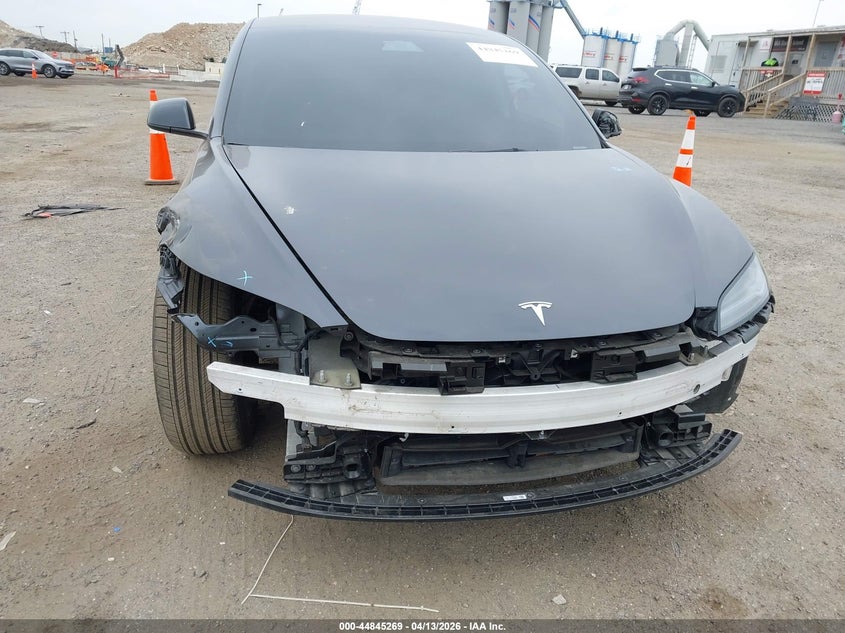 2025 Tesla Model 3 Long Range Rear-Wheel Drive/Standard Rear-Wheel Drive grey Lot 111044845269 Vin 5YJ3E1EA1SF042915