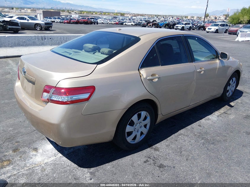 2011 Toyota Camry Le