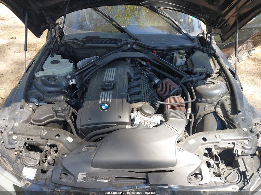 2013 BMW Z4 Sdrive35Is VIN: WBALM1C5XDE633979 Lot: 44845312