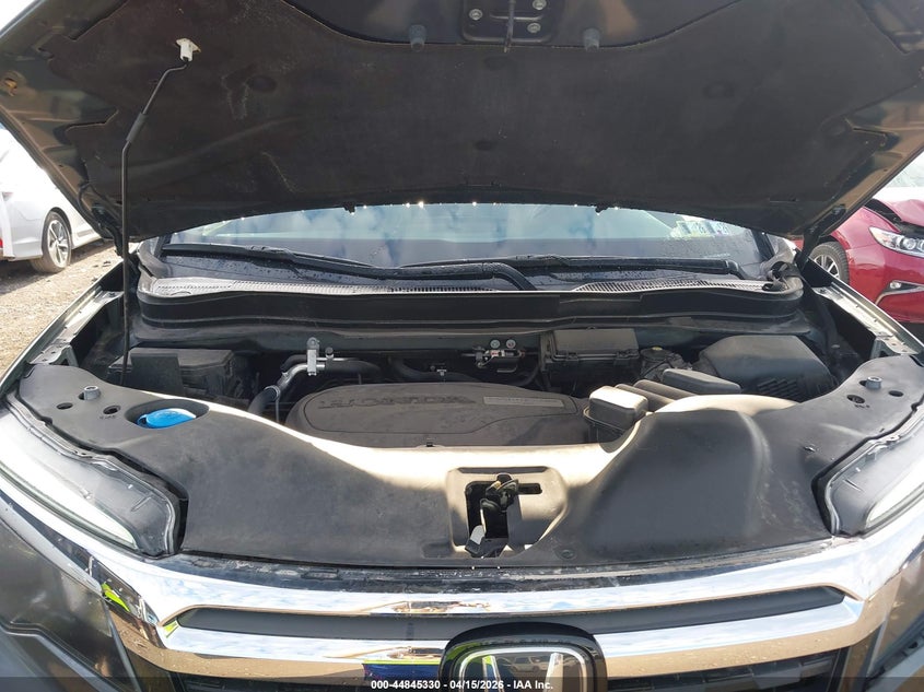 2019 Honda Ridgeline Rtl-E VIN: 5FPYK3F71KB034592 Lot: 44845330