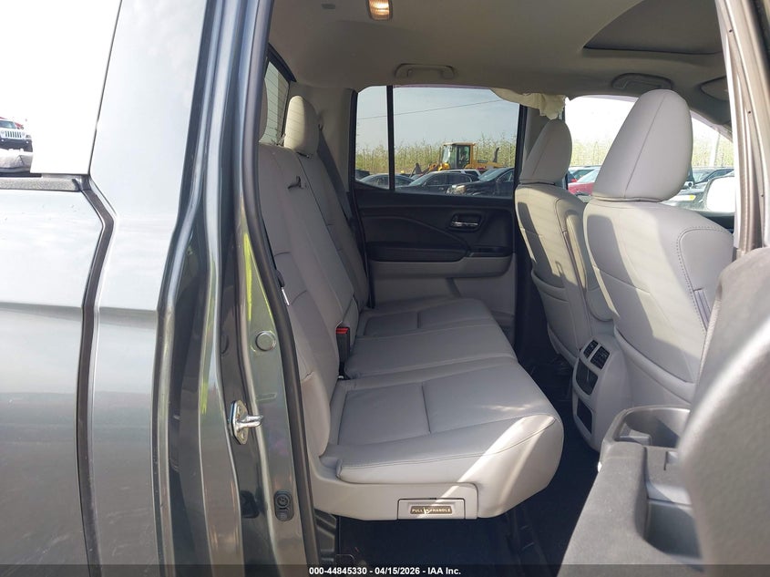 2019 Honda Ridgeline Rtl-E VIN: 5FPYK3F71KB034592 Lot: 44845330