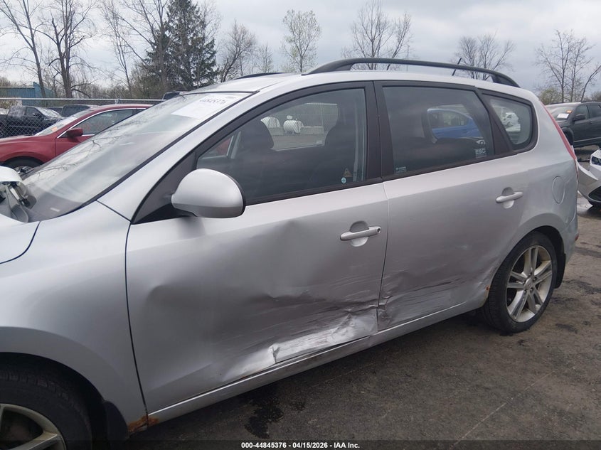 2010 Hyundai Elantra Touring Se VIN: KMHDC8AE3AU056568 Lot: 44845376