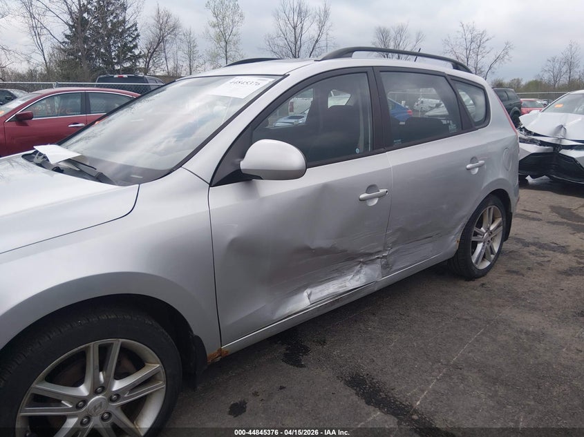 2010 Hyundai Elantra Touring Se VIN: KMHDC8AE3AU056568 Lot: 44845376