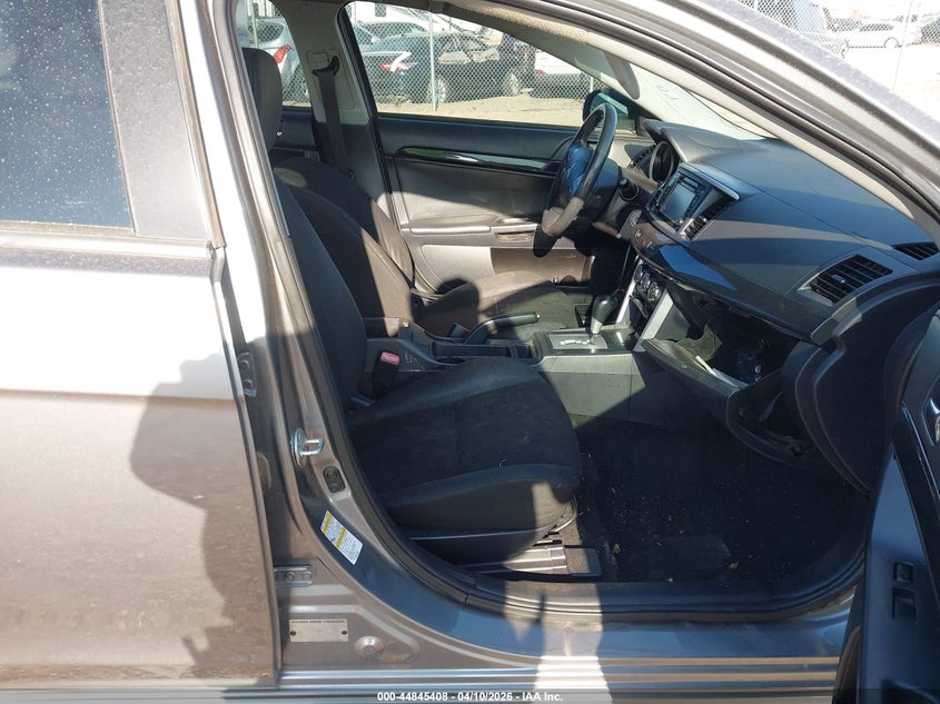 2017 Mitsubishi Lancer Es/Le