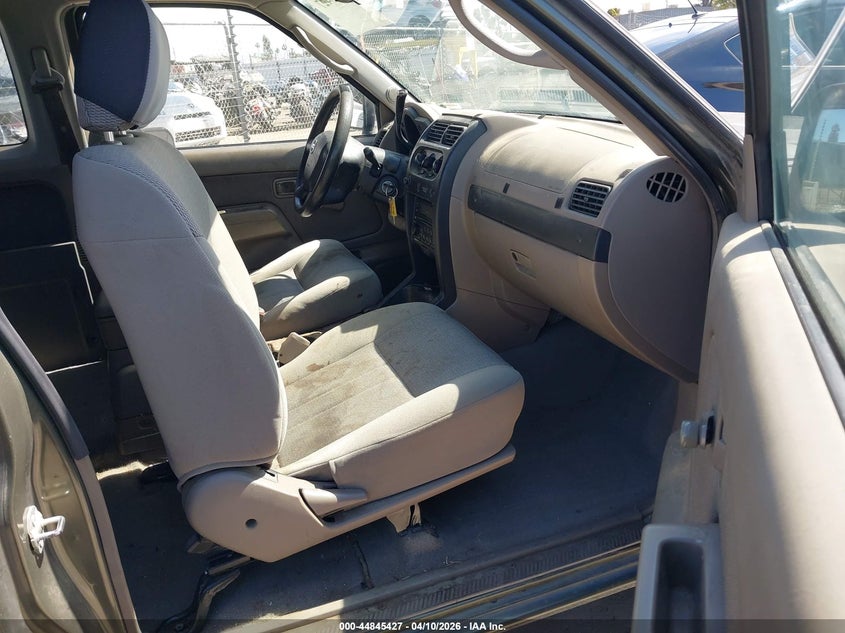 2003 Nissan Frontier Xe