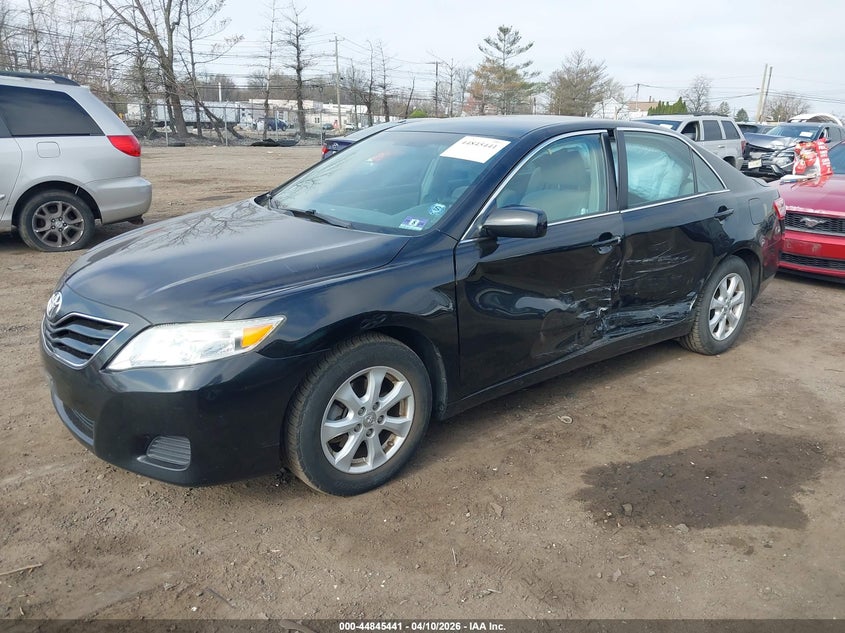 2011 Toyota Camry Le