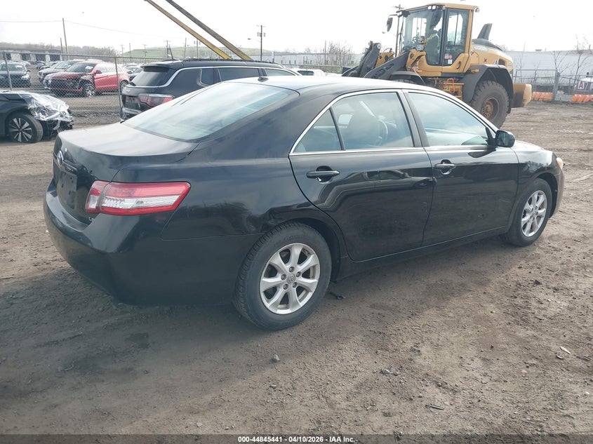 2011 Toyota Camry Le