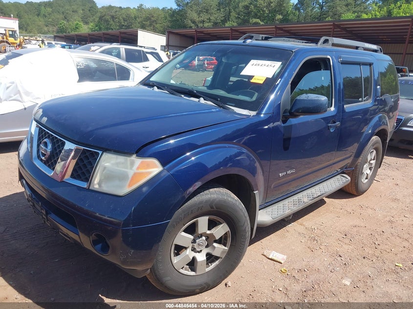 2006 Nissan Pathfinder Se Off-Road