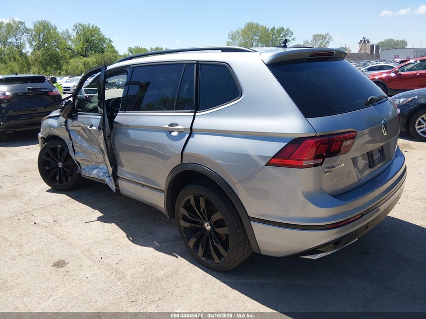 2020 VOLKSWAGEN TIGUAN auction photo 3
