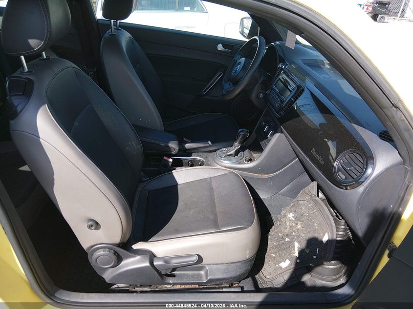 2015 Volkswagen Beetle 1.8T Fleet Edition VIN: 3VWF17AT7FM650665 Lot: 44845524