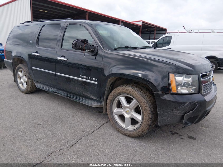 2014 Chevrolet Suburban 1500 Ltz