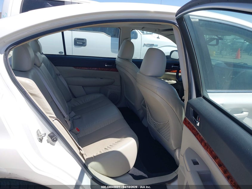 2011 Subaru Legacy 2.5I Limited VIN: 4S3BMCK6XB3235085 Lot: 44845601