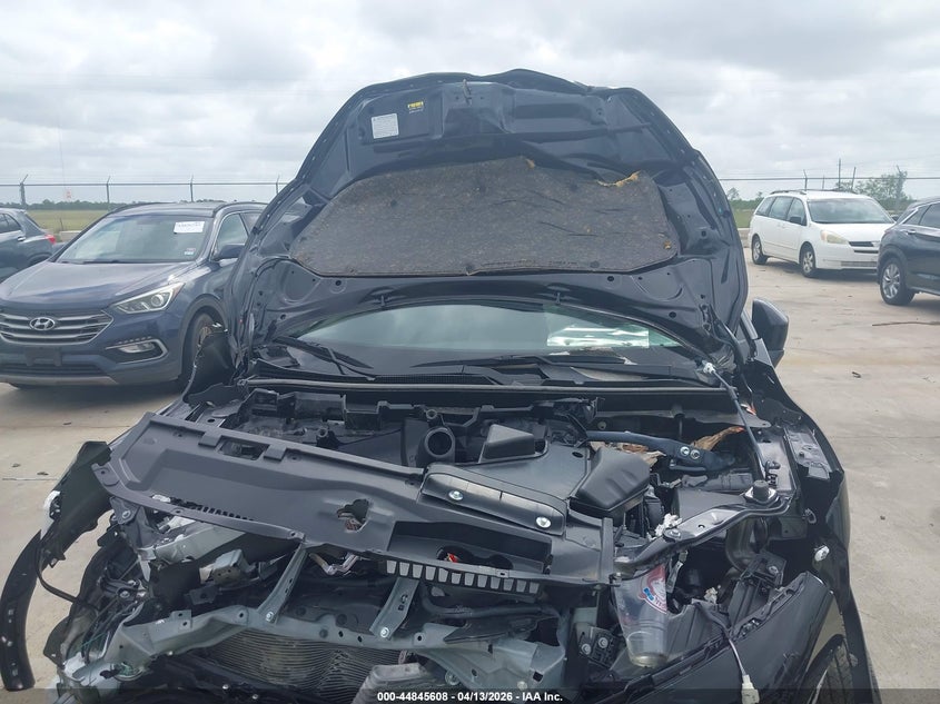 2024 Mitsubishi Eclipse Cross Black Edition S-Awc/Le/Ralliart S-Awc/Se VIN: JA4ATVAA7RZ014500 Lot: 44845608