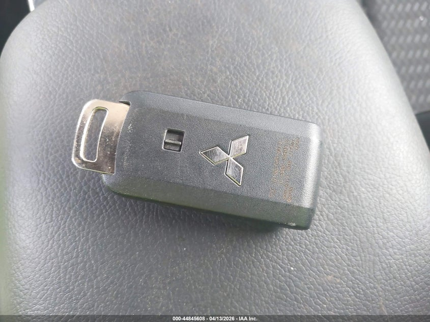 2024 Mitsubishi Eclipse Cross Black Edition S-Awc/Le/Ralliart S-Awc/Se VIN: JA4ATVAA7RZ014500 Lot: 44845608