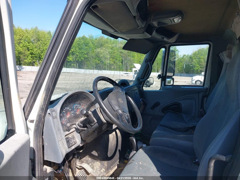 2007 INTERNATIONAL 4000 auction photo 7