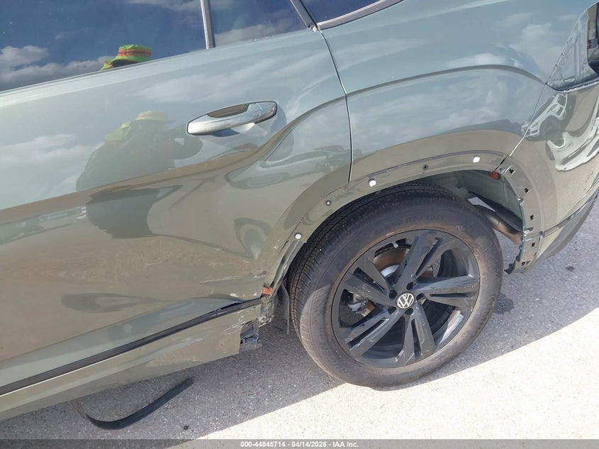 2026 Volkswagen Atlas Cross Sport Sel R-Line Black VIN: 1V2AC2CA2TC210001 Lot: 44845714