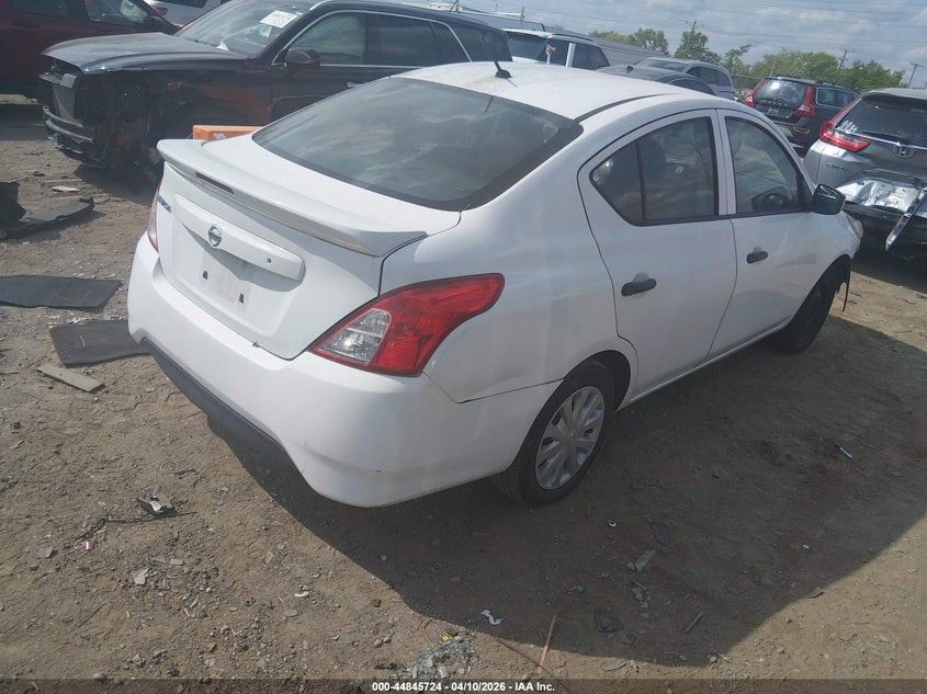 2017 Nissan Versa 1.6 S+