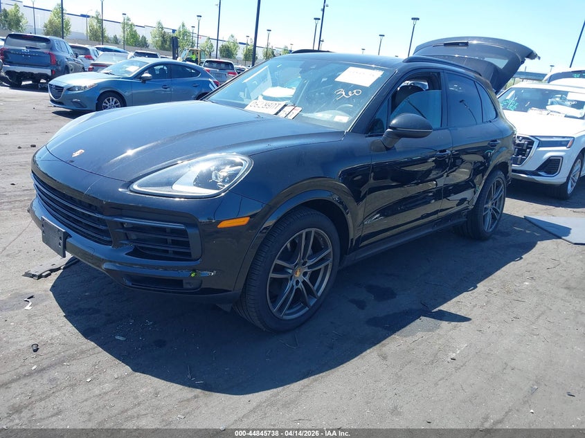 WP1AA2AY3LDA07005 2020 Porsche Cayenne 3.0 black